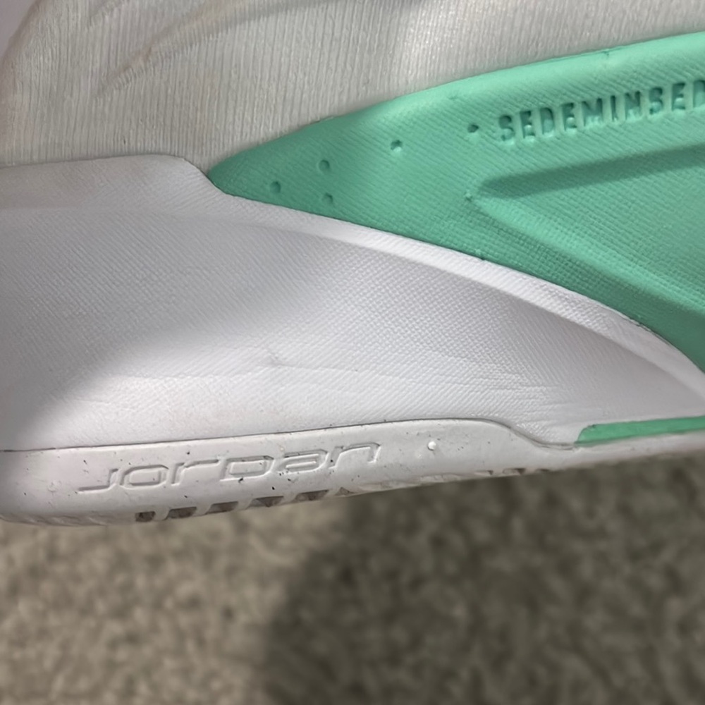 Mens White and Green Athletic Shoes - Picture 13 of 16